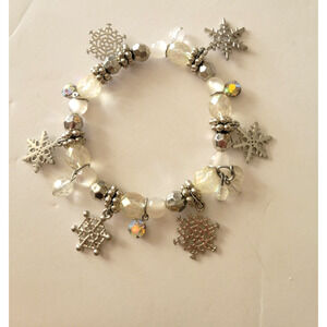 VTG Handmade Snowflake Stretch Charm Bracelet 90s Silver Tone Handmade Jewelry‎